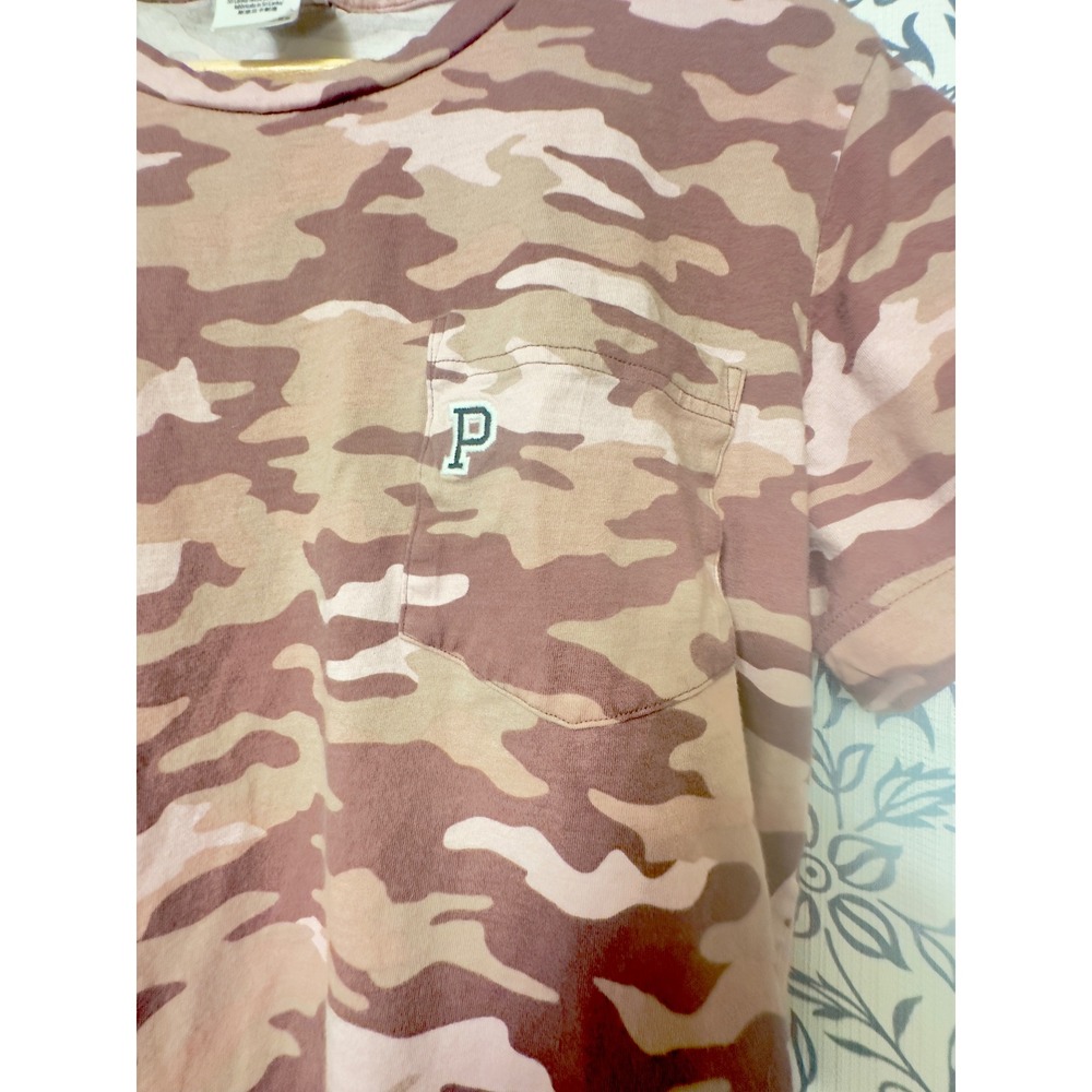 Victoria's Secret PINK Camo Pocket Tee Mauve Pink Camouflage T-Shirt Medium - Picture 2 of 4